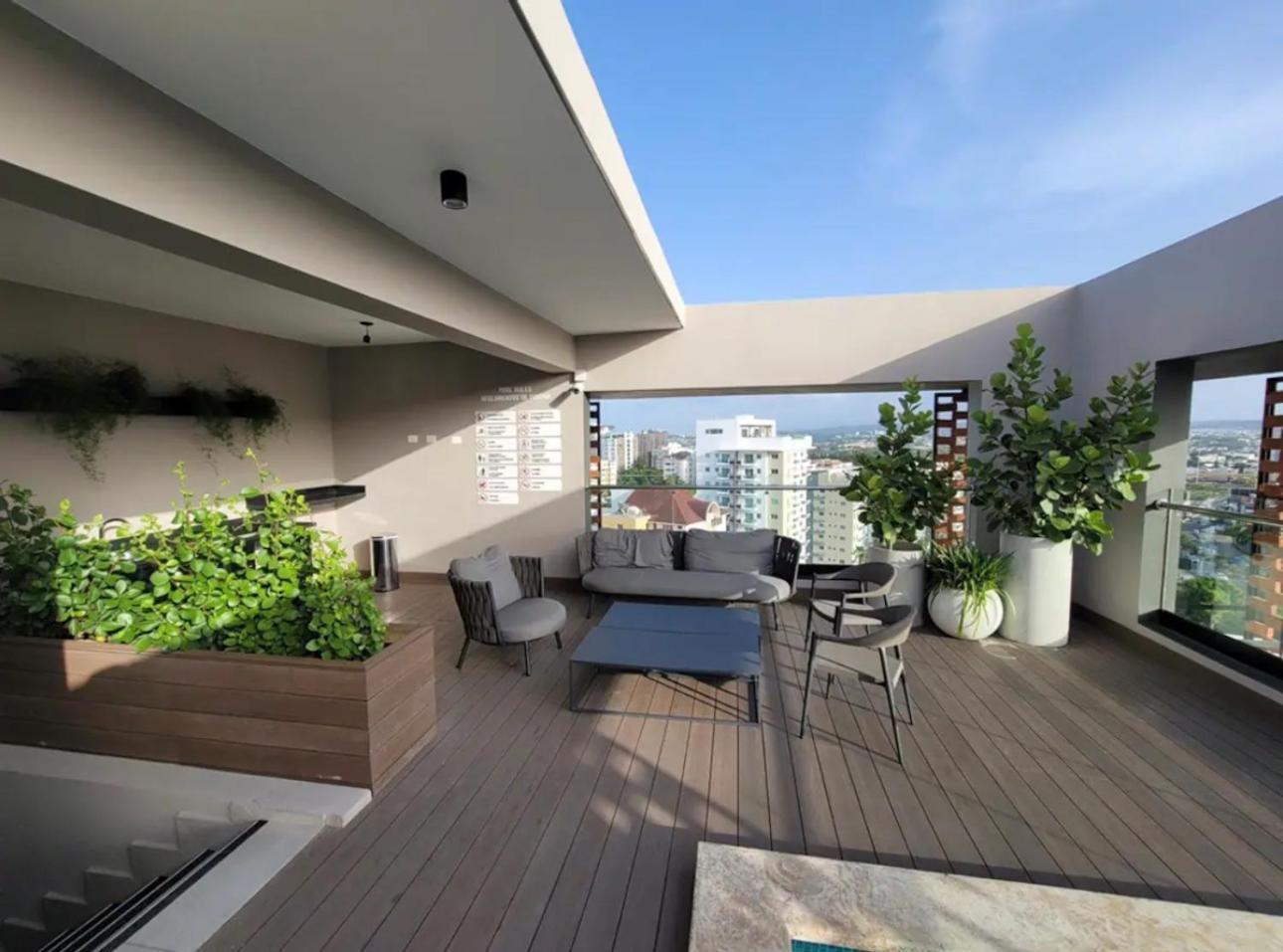 Modern Luxury Condo With Rooftop Pool & Gym Santiago De Los Caballeros Exterior photo